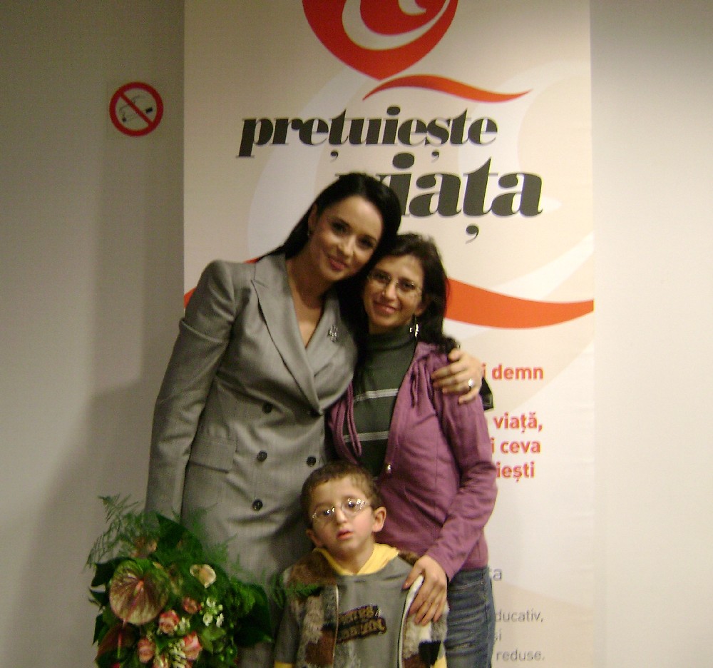 Fundatia Pretuieste Viata